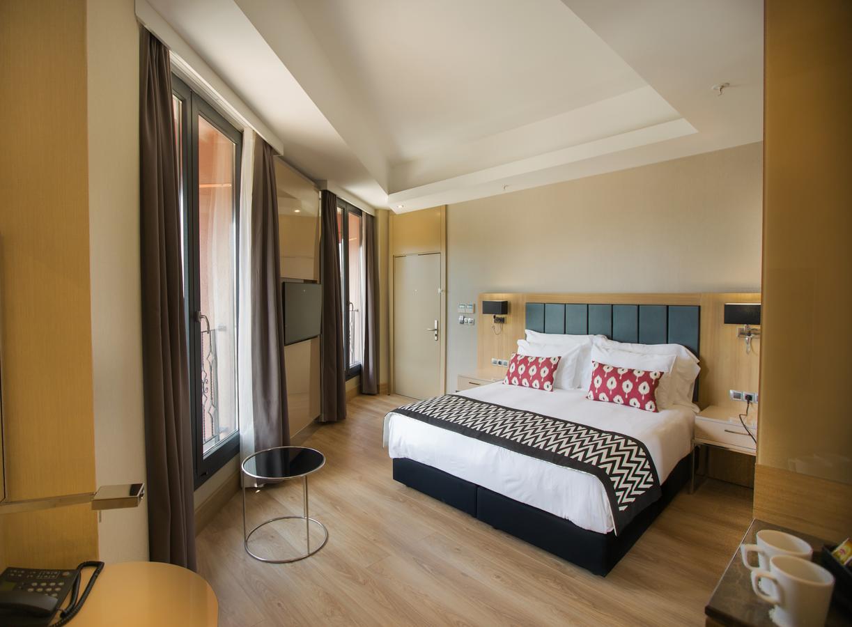 Ramada Encore Eskisehir Exterior foto