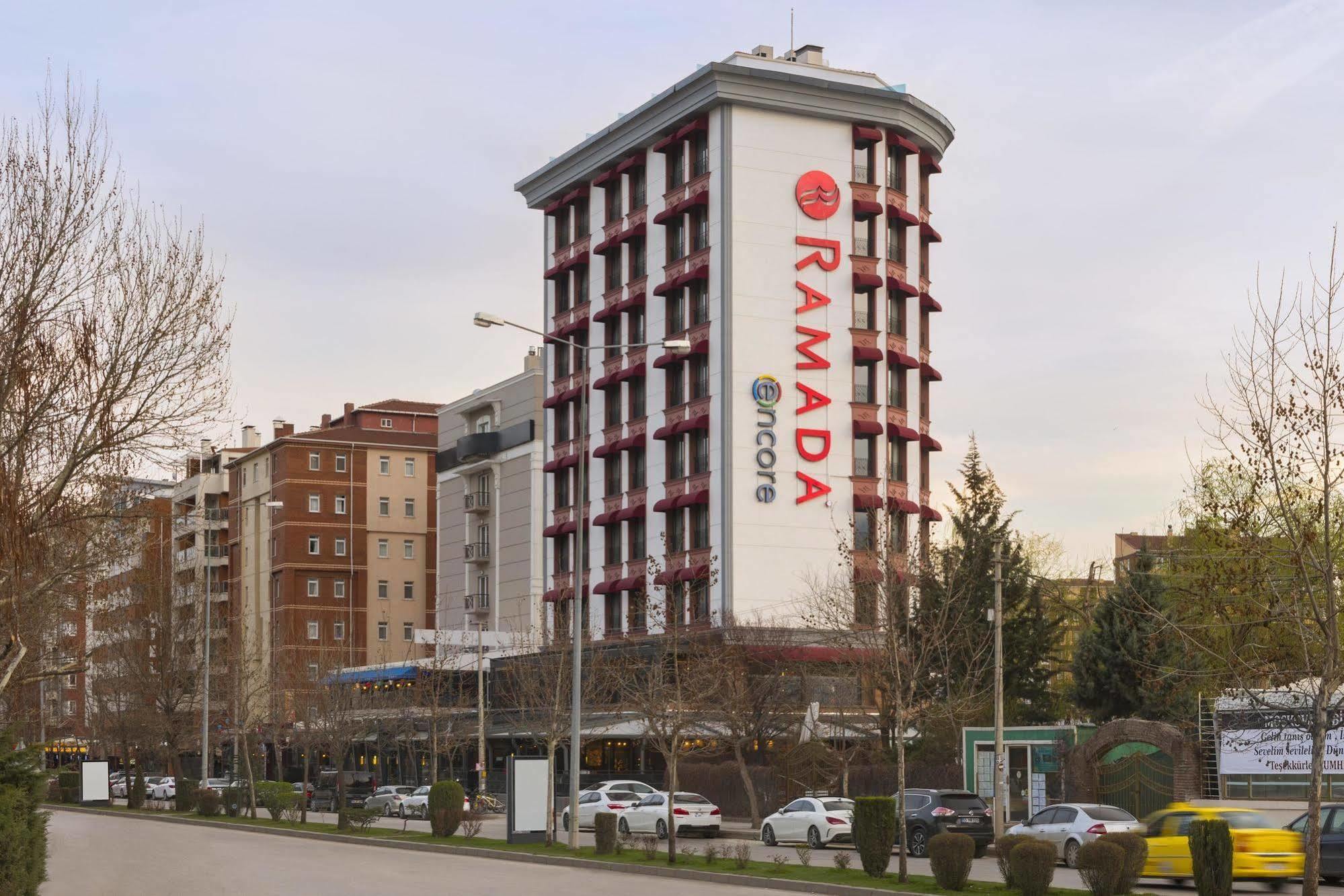 Ramada Encore Eskisehir Exterior foto